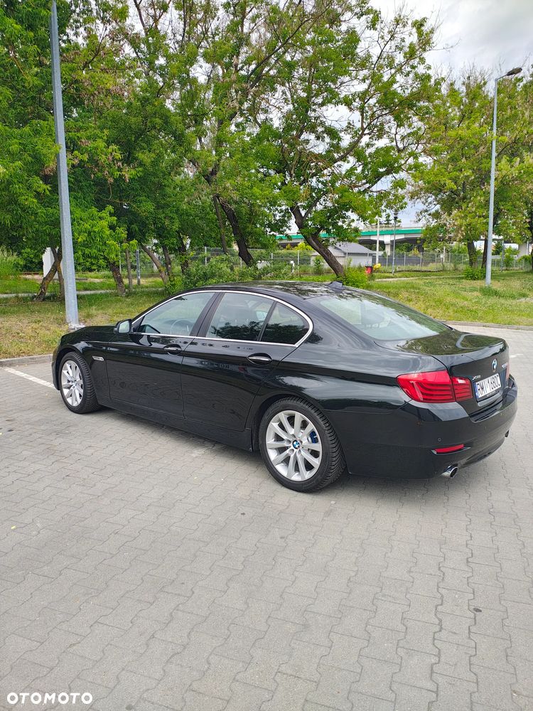 BMW Seria 5 535i xDrive - 6