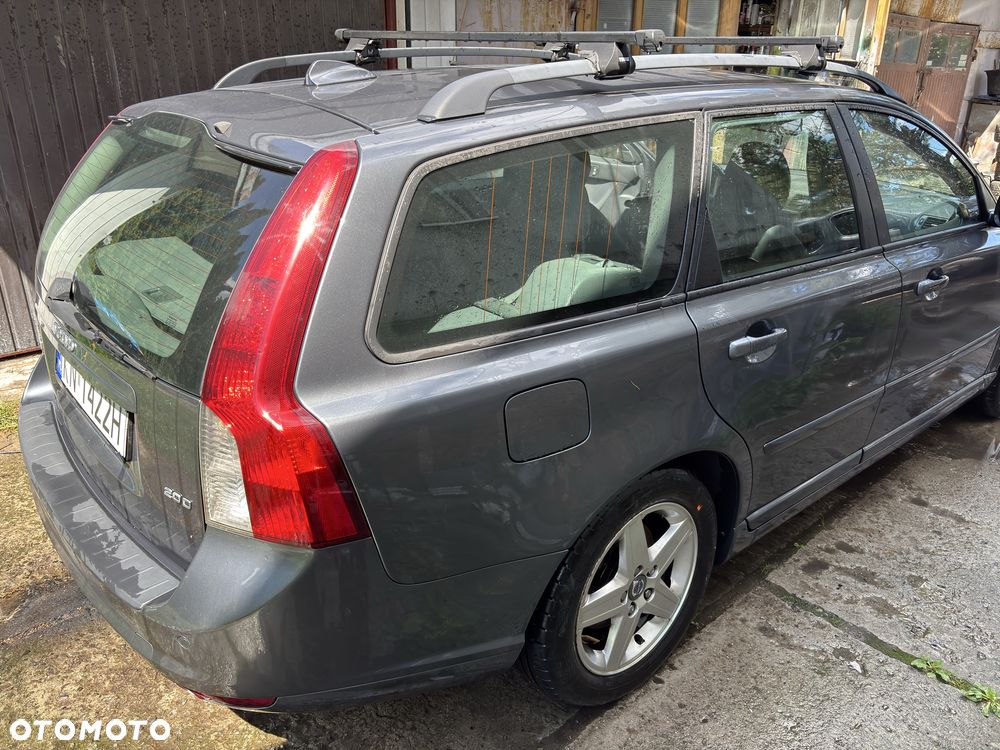Volvo V50 - 2