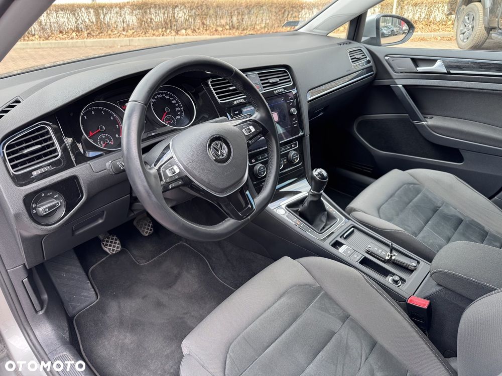Volkswagen Golf 1.4 TSI BMT Highline - 8