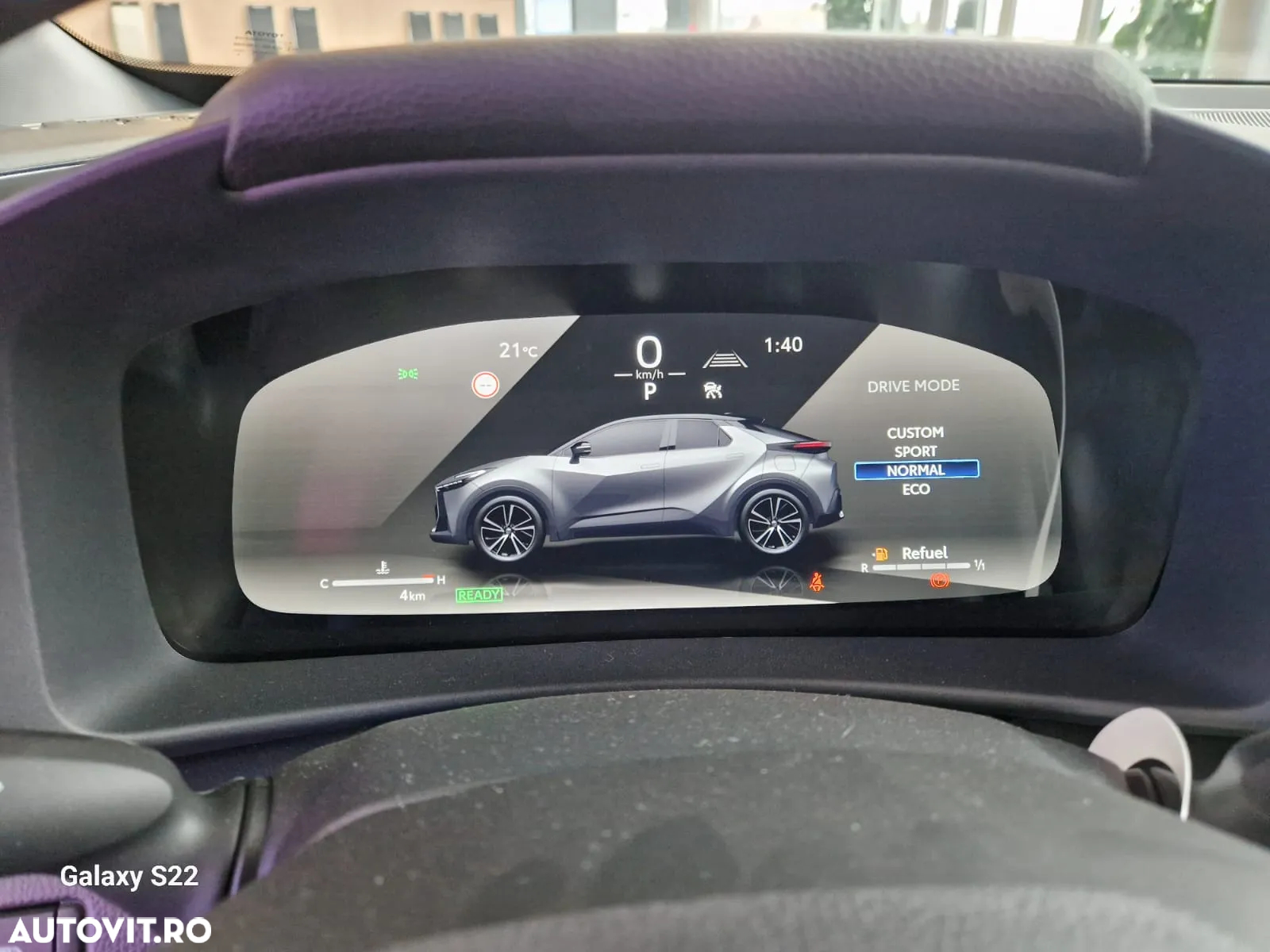 Toyota C-HR - 12