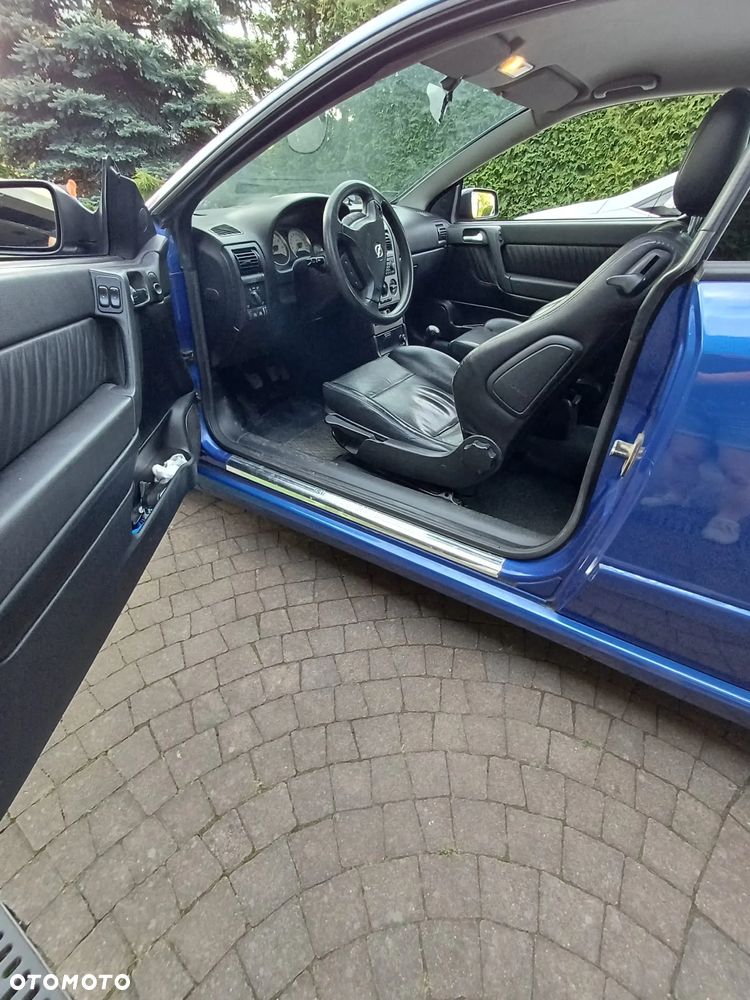 Opel Astra - 2