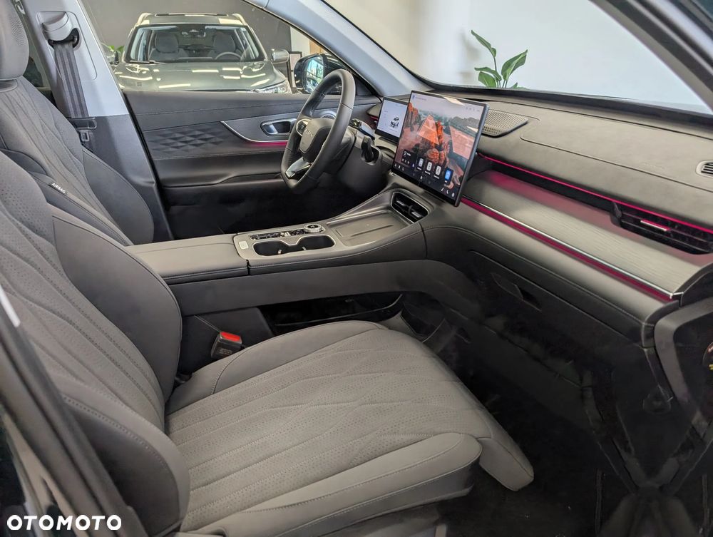 Chery Tiggo 8 1.6 T-GDI Prestige DCT - 19