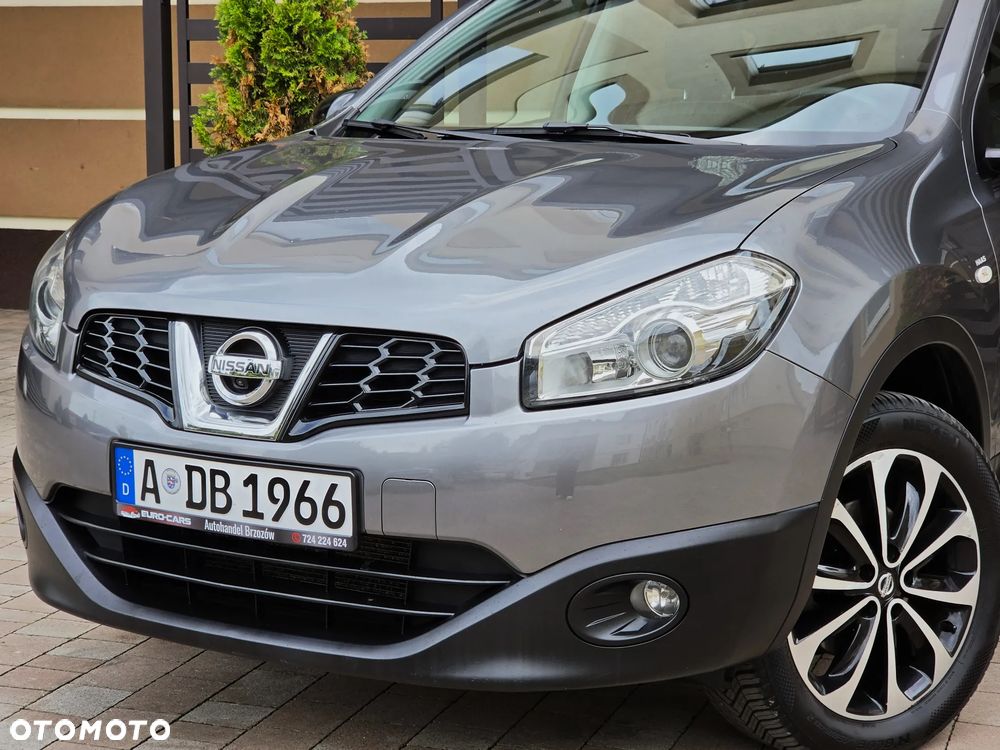 Nissan Qashqai 2.0 4x4 Tekna Premium - 9
