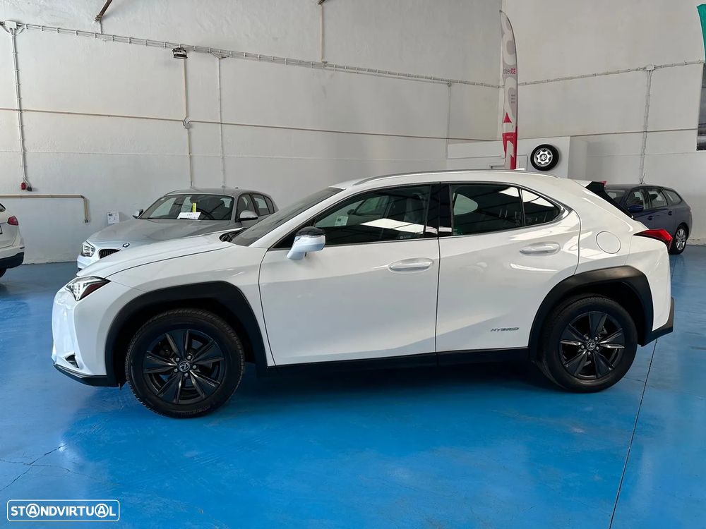 Lexus UX 250h Business - 5