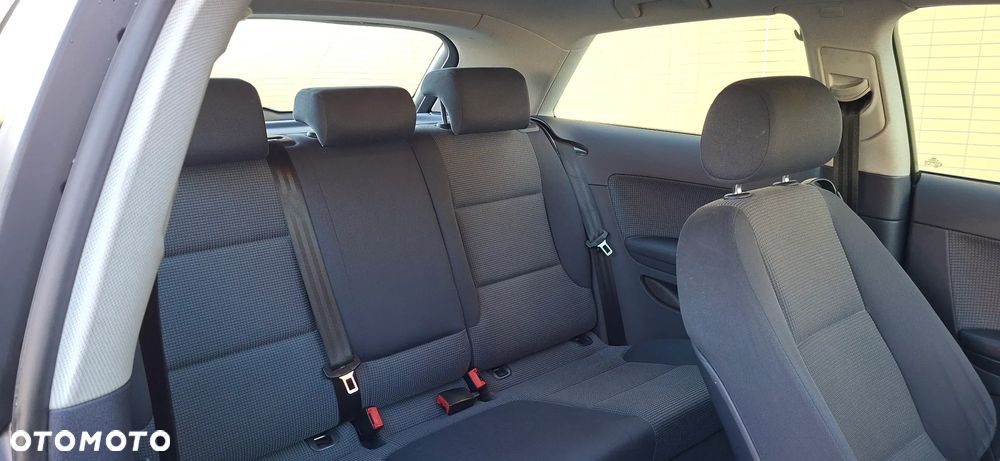 Audi A3 3-drzwiowe 1.6 Ambiente - 8