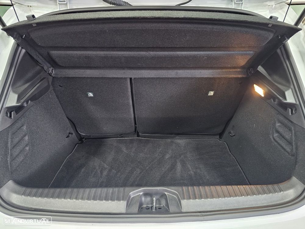 Renault Clio 1.0 TCe Evolution - 22