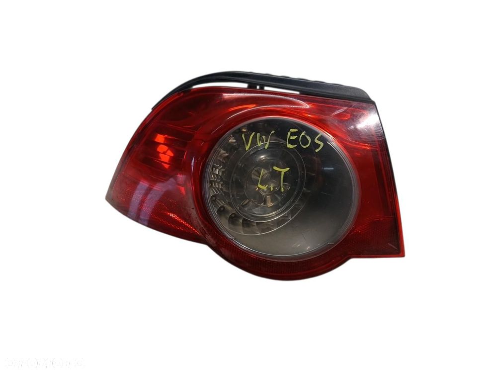 LAMPA LEWA TYLNA TYŁ VW EOS 1Q0945257A - 1