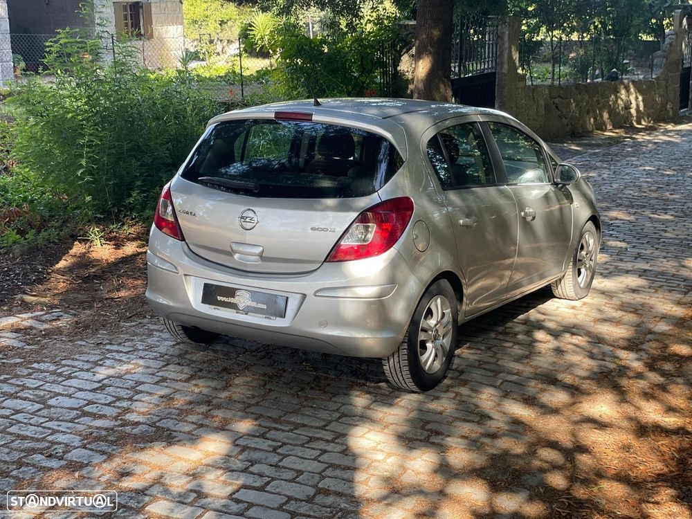 Opel Corsa 1.3 CDTi Enjoy EcoFLEX - 6
