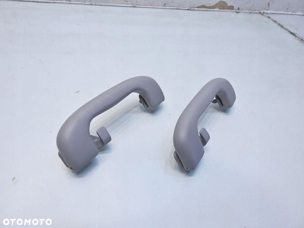 RĄCZKA UCHWYT PODSUFITKI TYŁ OPEL ASTRA III H - 2