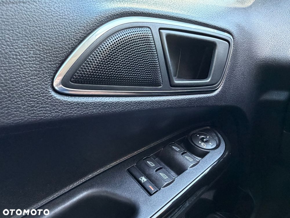 Ford B-MAX 1.0 EcoBoost Titanium X - 30