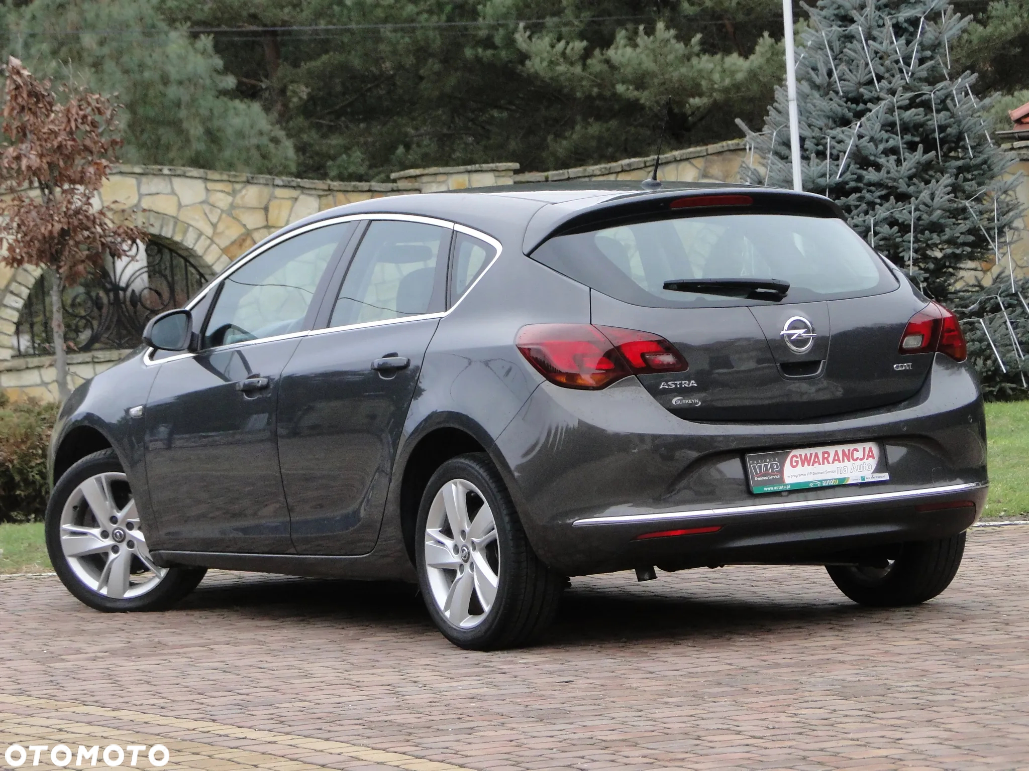 Opel Astra IV 1.7 CDTI Cosmo - 4