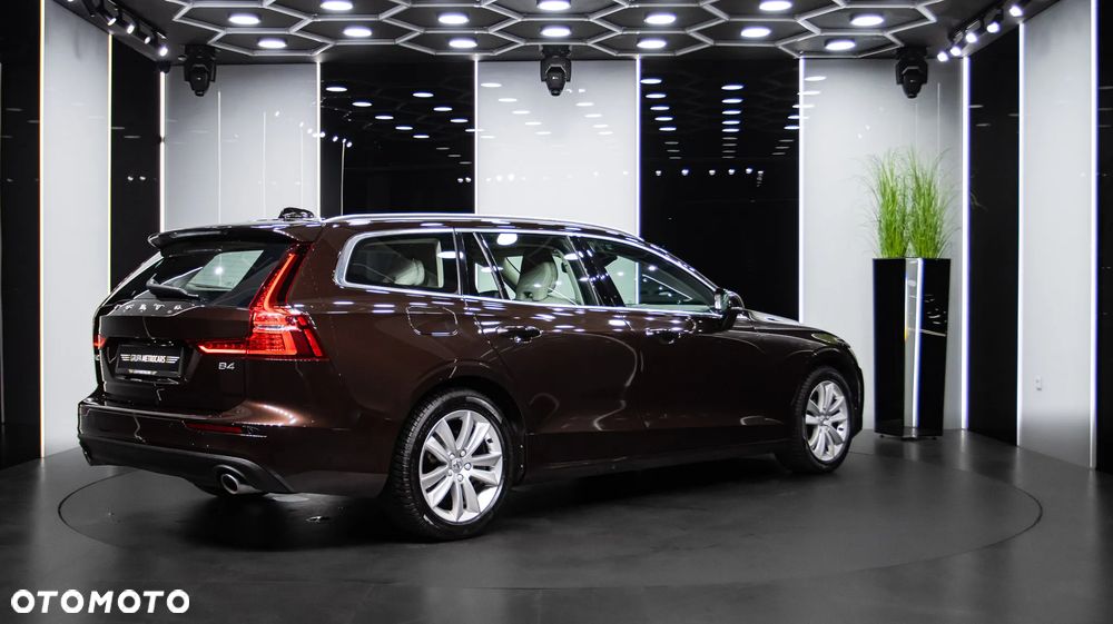 Volvo V60 B4 B Momentum Pro - 8