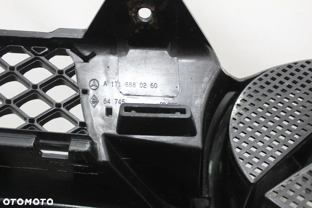 Grill atrapa chłodnicy stan BDB OE Mercedes SLK R171 W171 Lift Lifting A1718880260 - 12
