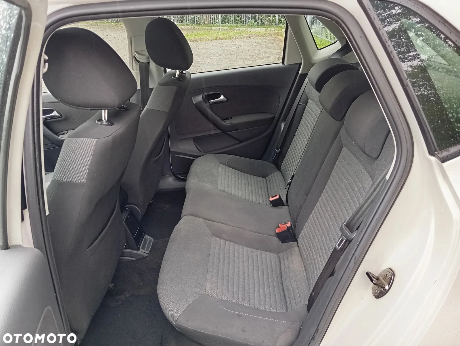 Volkswagen Polo 1.2 MATCH - 13