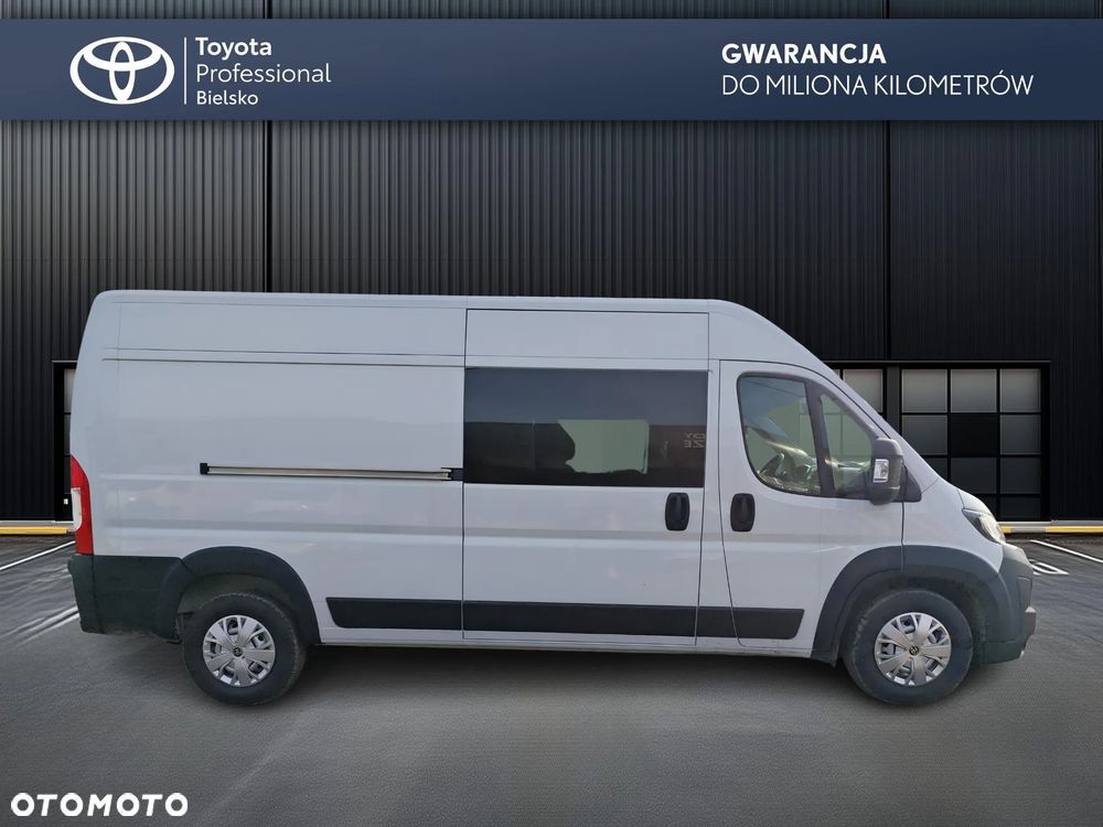 Toyota Proace Max brygadowy 6-osobowy - 3