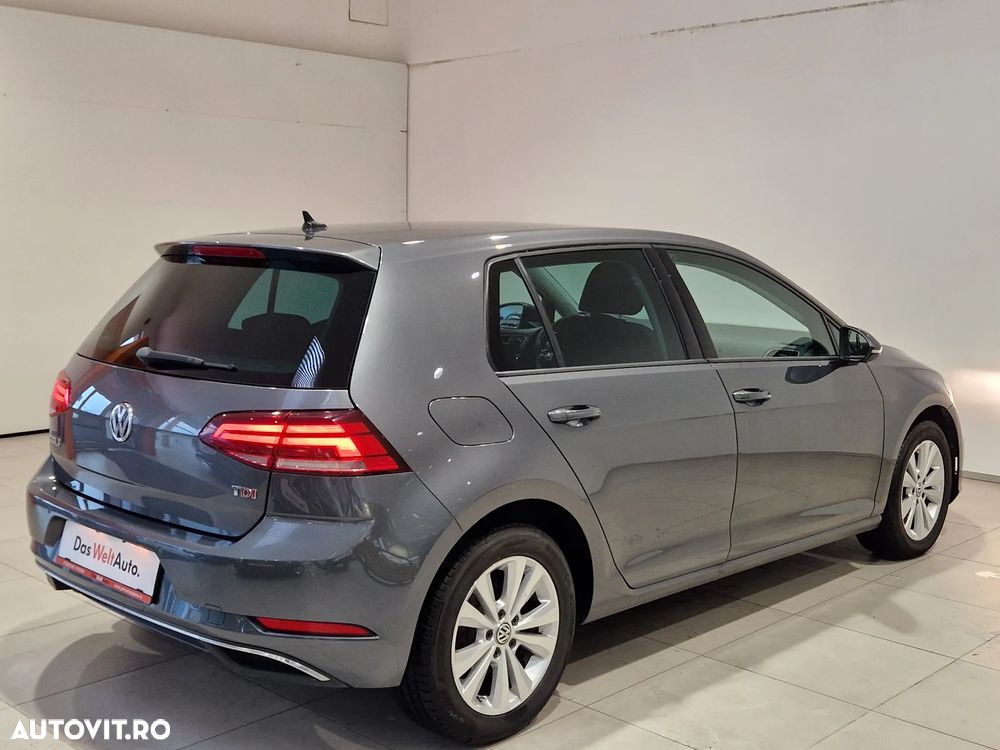 Volkswagen Golf 1.6 TDI Comfortline - 7