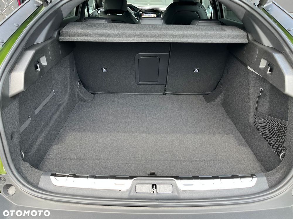 Peugeot 408 - 19