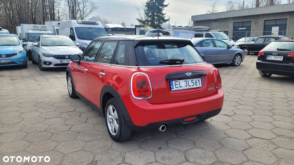 MINI Cooper Standard - 8