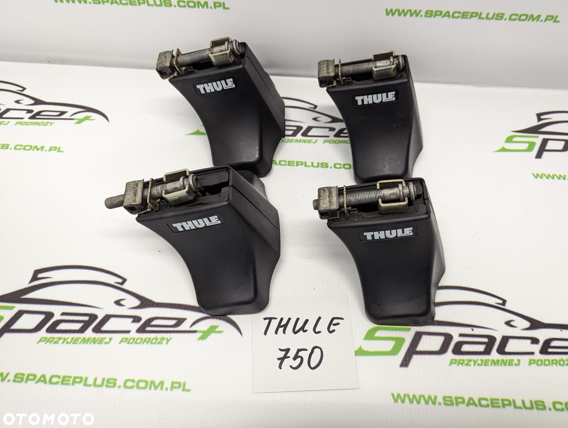 Stopy bagażnika dachowego Thule 750 - 3