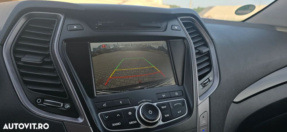 Hyundai Santa Fe Grand 2.2 CRDI 4WD Automatik Premium - 25