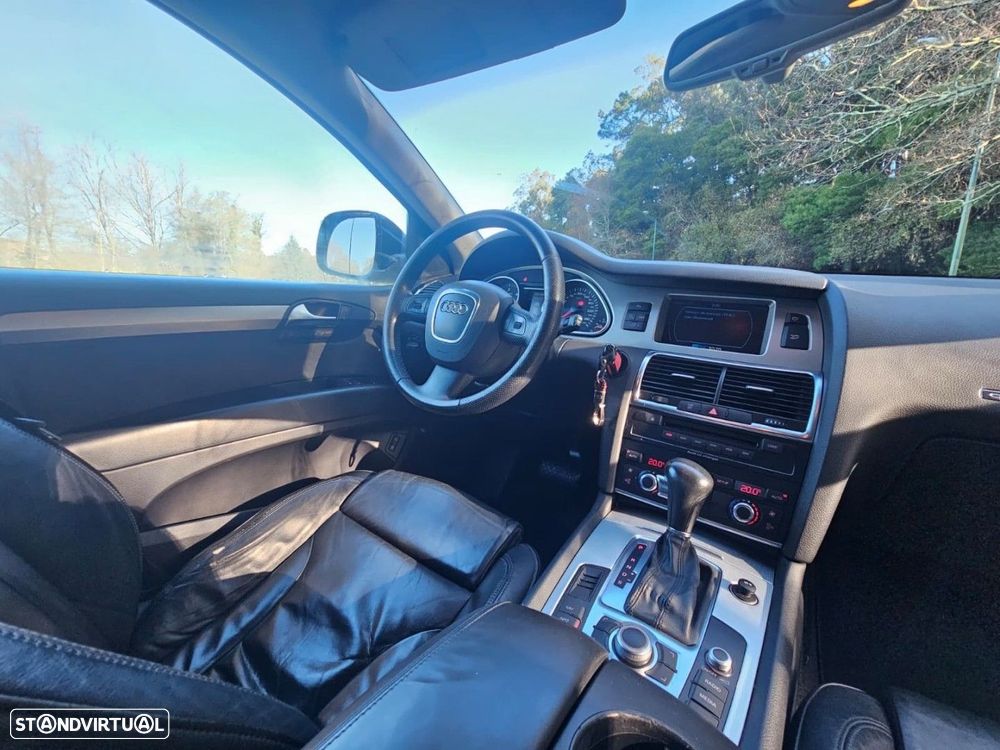 Audi Q7 3.0 V6 TDi quattro L.Edition Tiptronic - 38