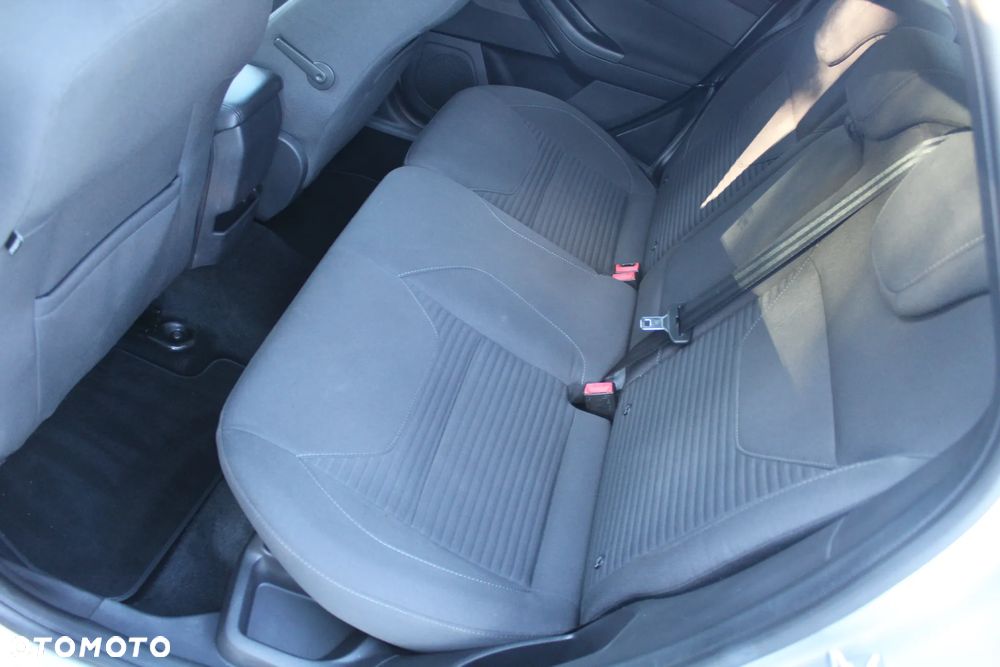 Ford Focus 1.0 EcoBoost Titanium - 19