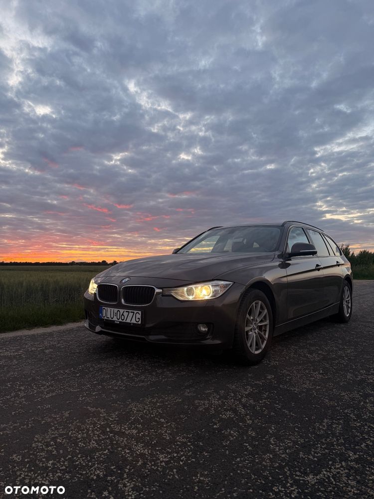 BMW Seria 3 320d - 1