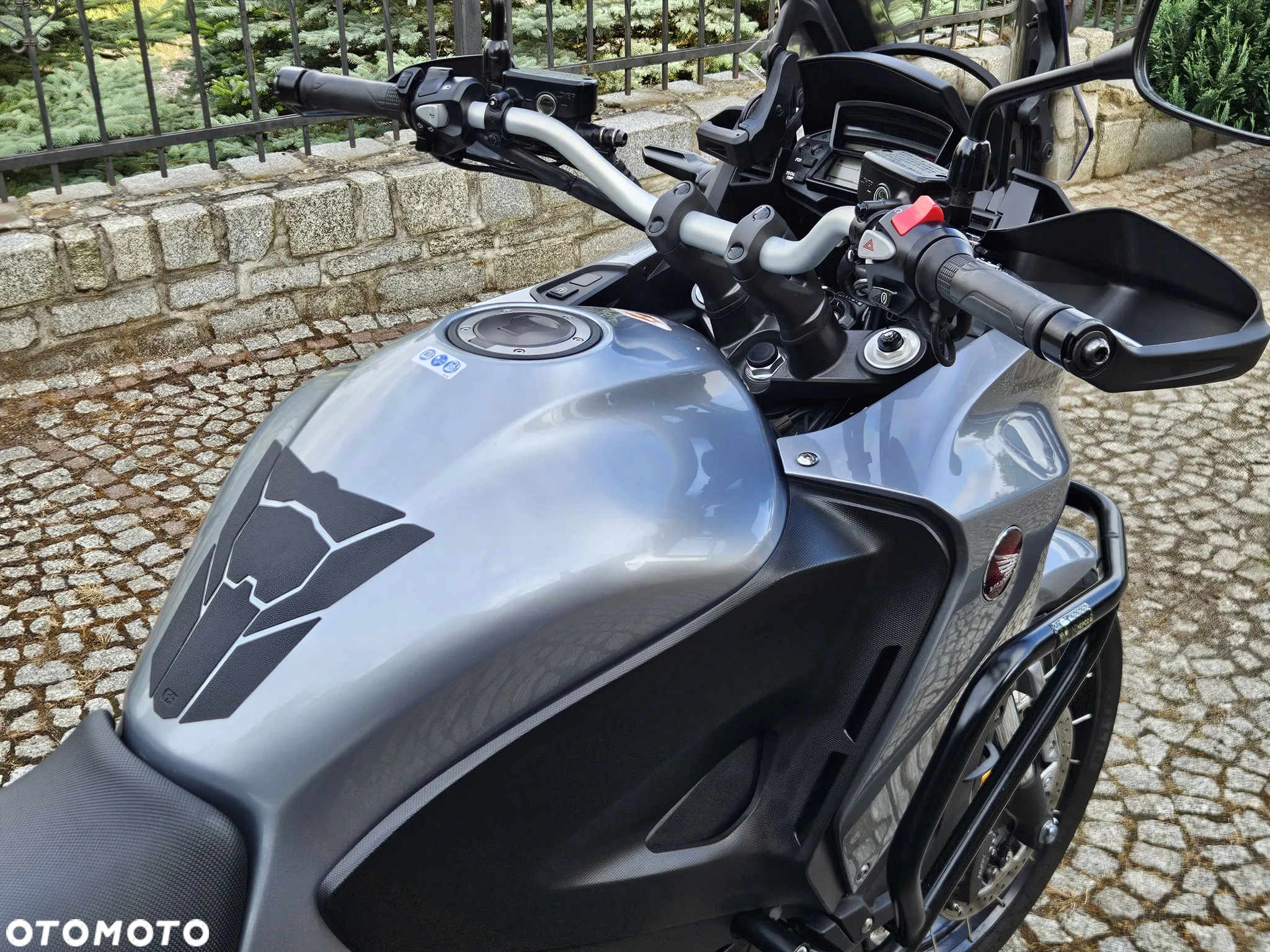 Honda VFR - 20
