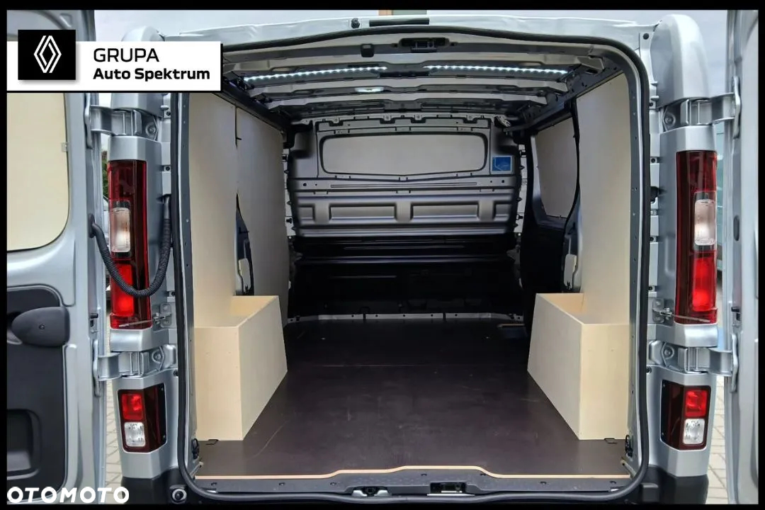 Renault Trafic - 9