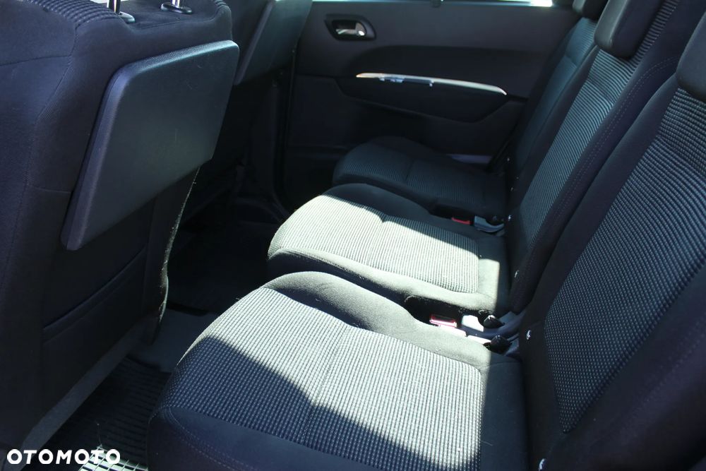 Peugeot 5008 HDI FAP 110 Premium - 12