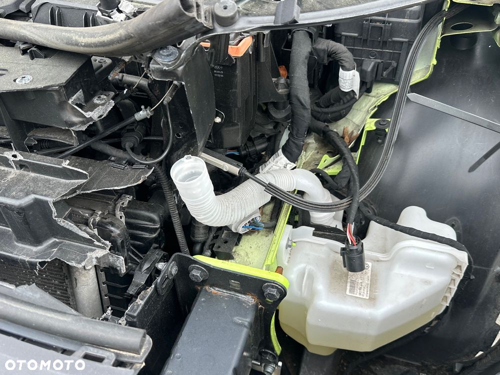 Volkswagen CADDY MAXI - 18