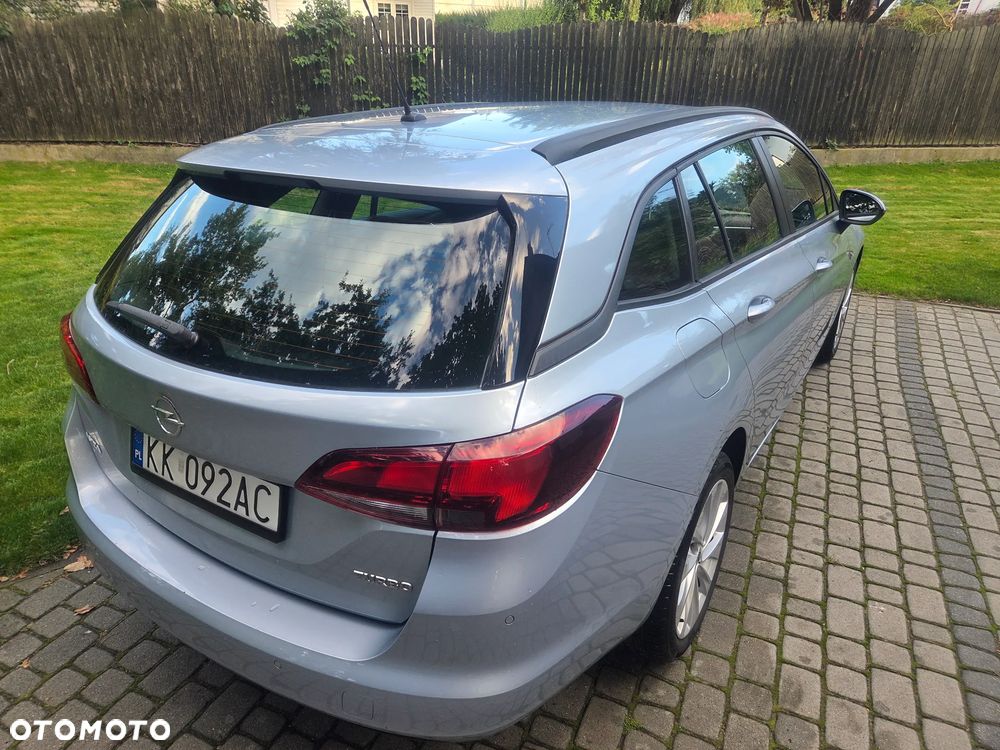 Opel Astra 1.4 Turbo Edition - 10