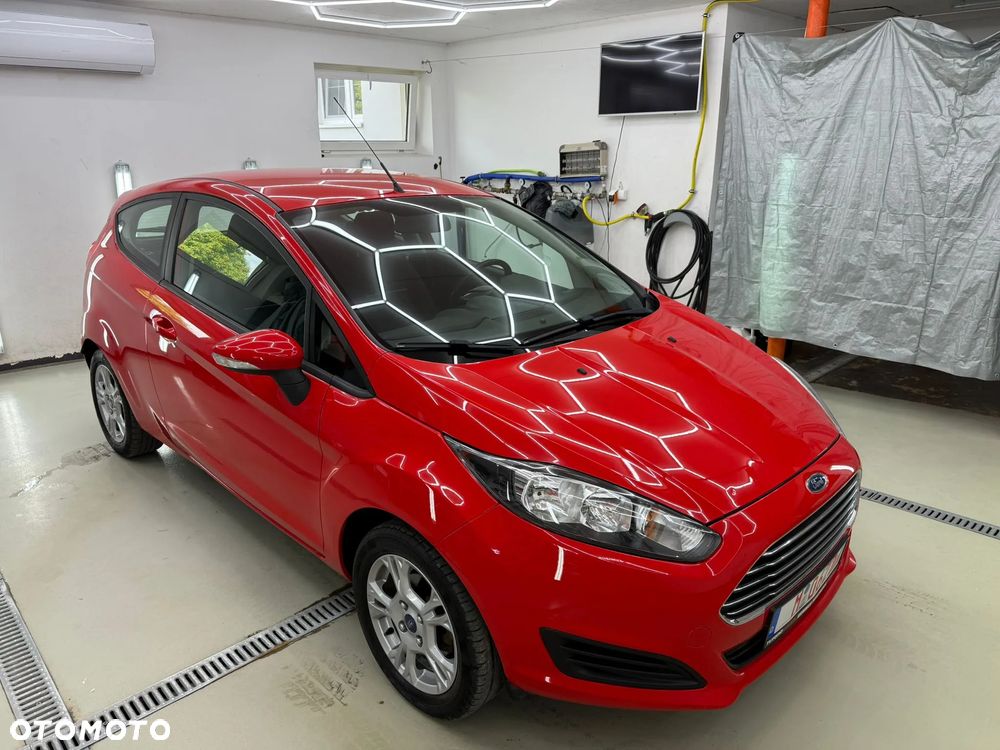 Ford Fiesta - 12