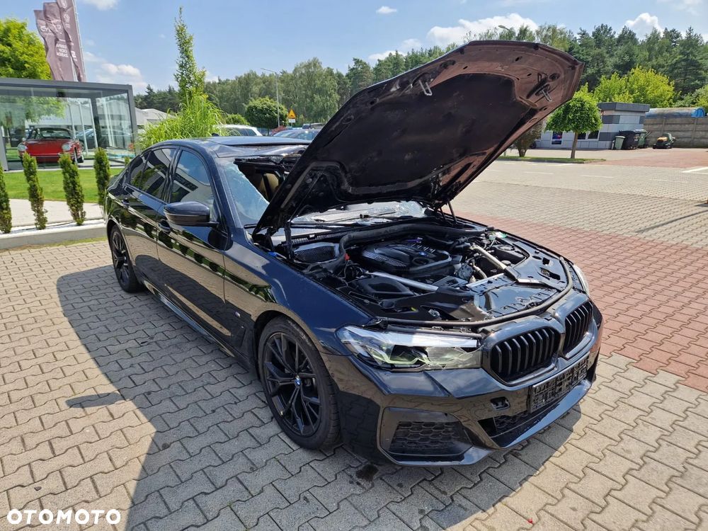 BMW Seria 5 520d xDrive mHEV M Sport sport - 14