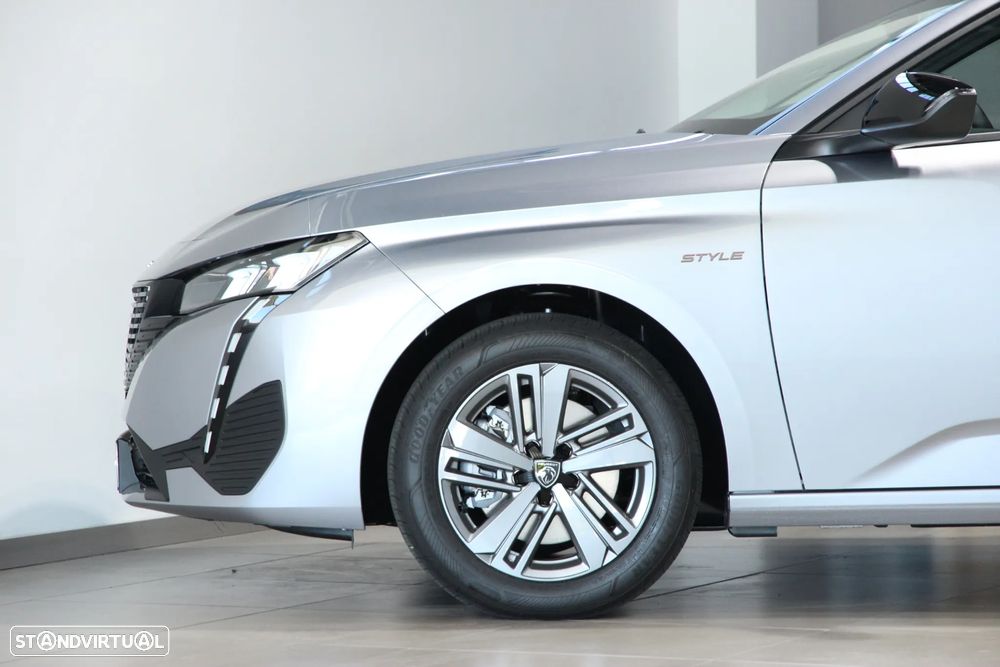 Peugeot 308 SW 1.5 BlueHDi Style EAT8 - 28