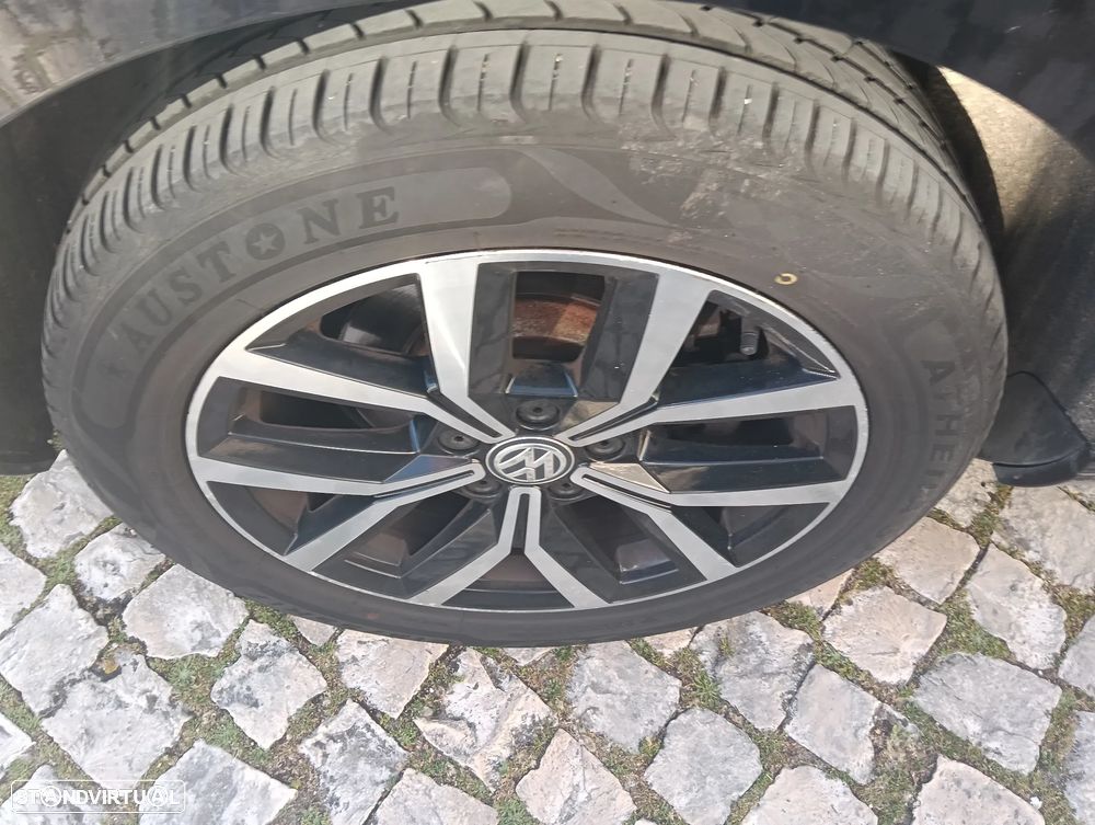 VW Passat 2.0 TDI Highline DSG - 11