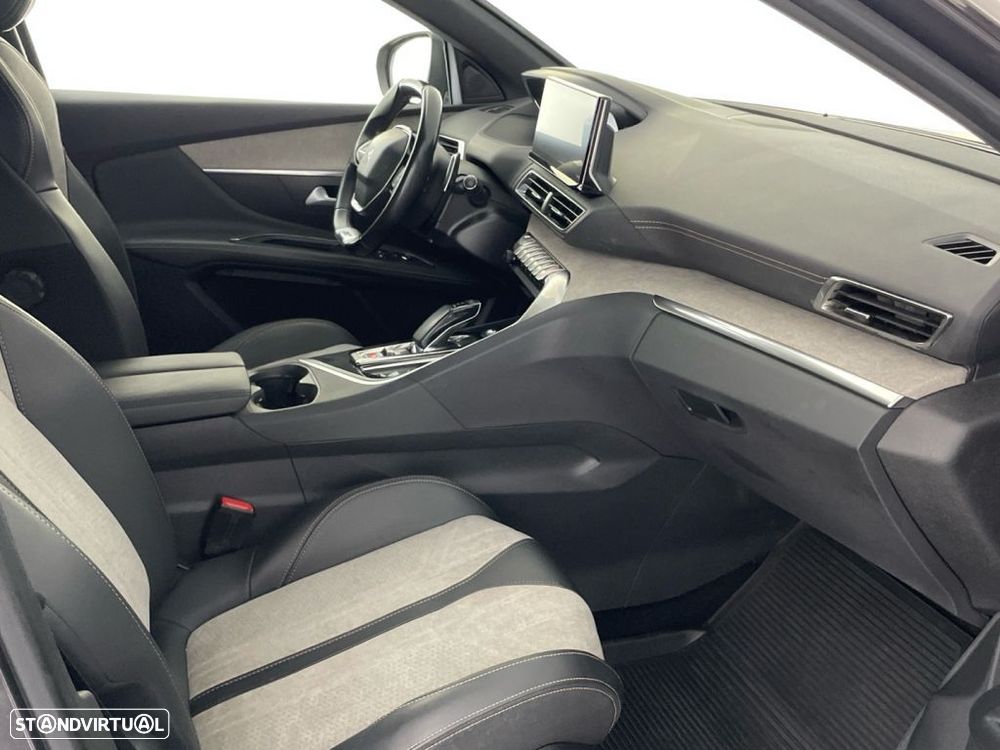 Peugeot 3008 1.6 Hybrid Allure e-EAT8 - 21