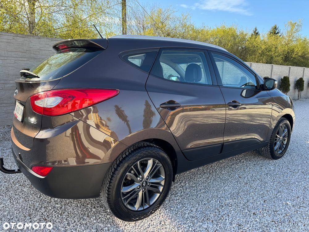 Hyundai ix35 1.6 2WD Fifa World Cup Edition - 35