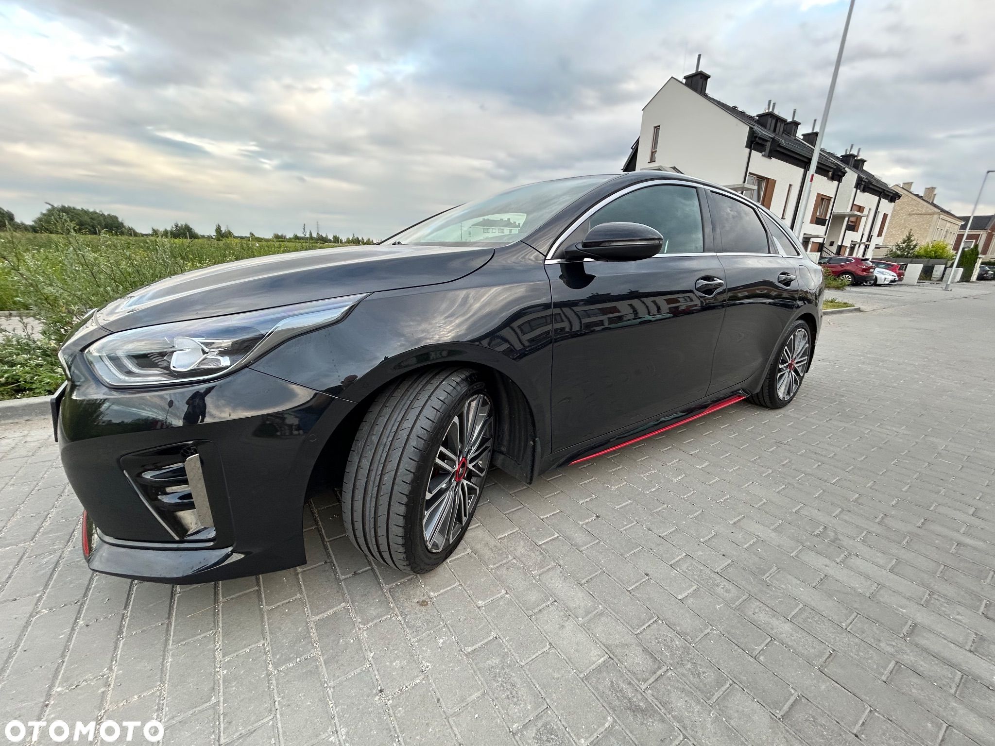 Kia ProCeed 1.6 T-GDI GT DCT - 1