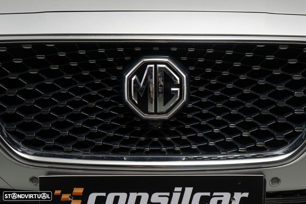 MG EHS 1.5 T-GDI Plug-in Hybrid Luxury - 10