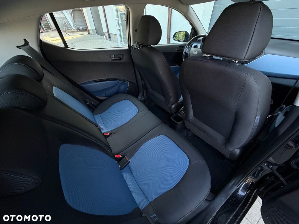 Hyundai i10 1.2 Black Line - 11