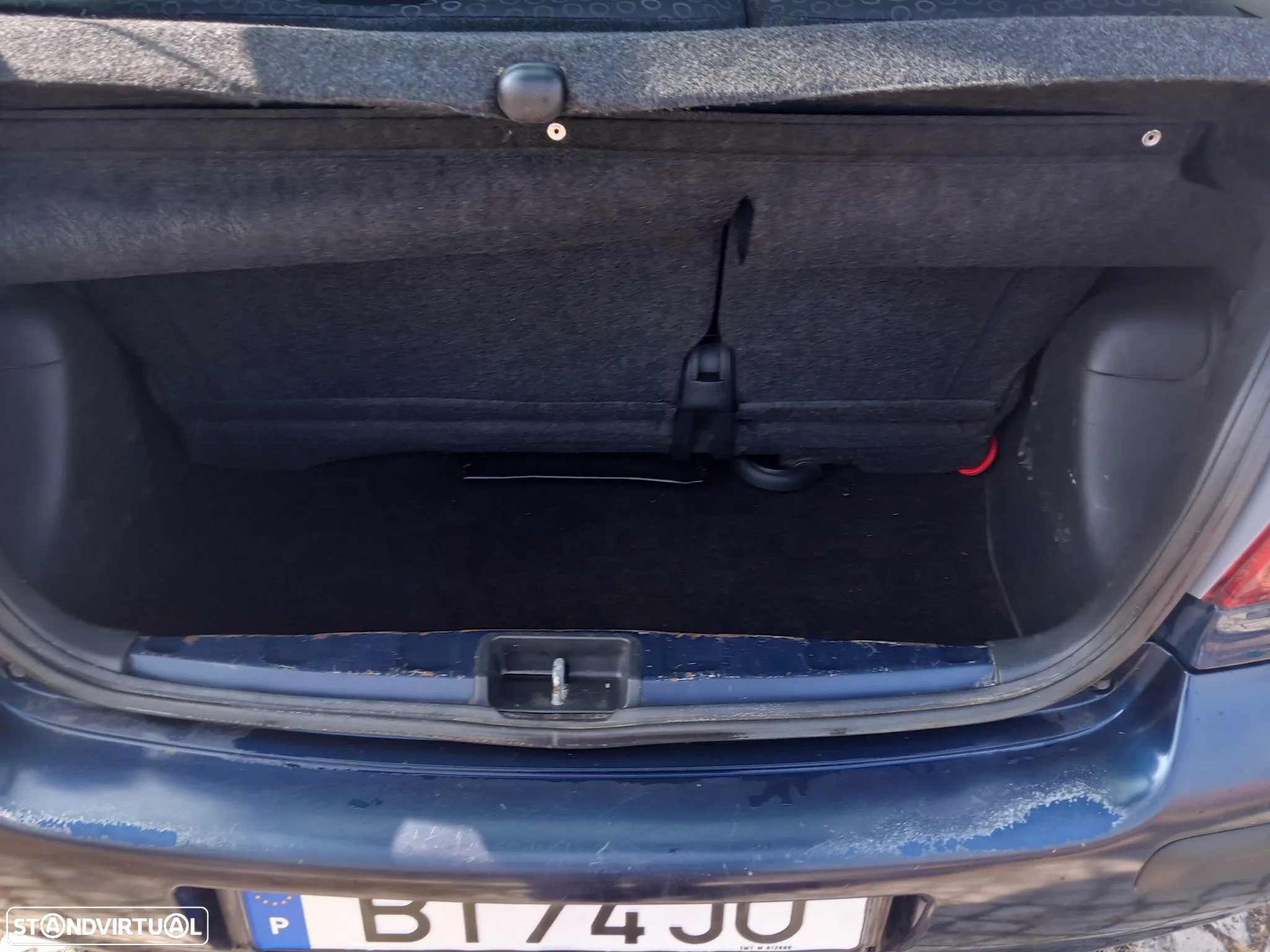 Toyota Yaris 1.0 - 2