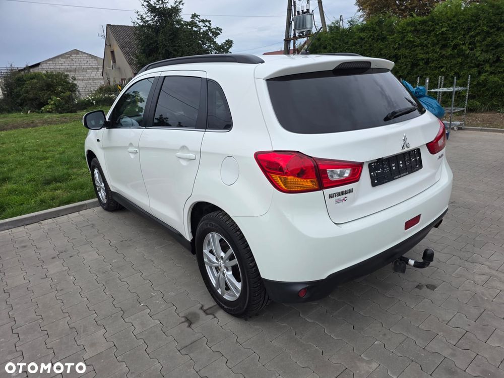 Mitsubishi ASX - 8
