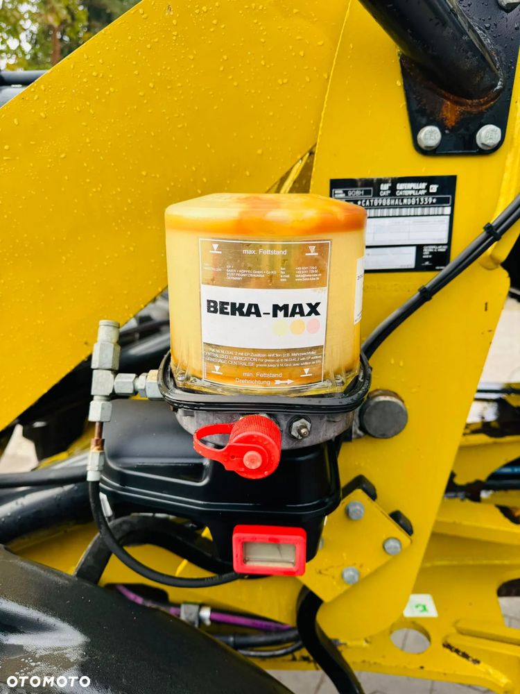 Caterpillar 908H - 16