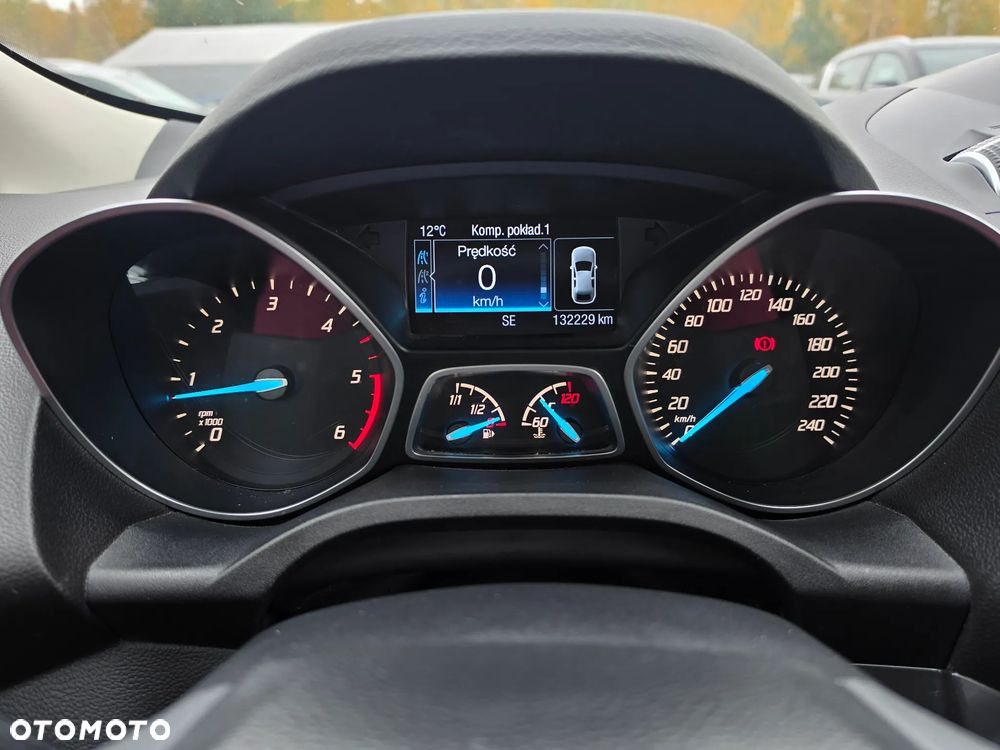 Ford Kuga 2.0 TDCi 4x2 Titanium - 9