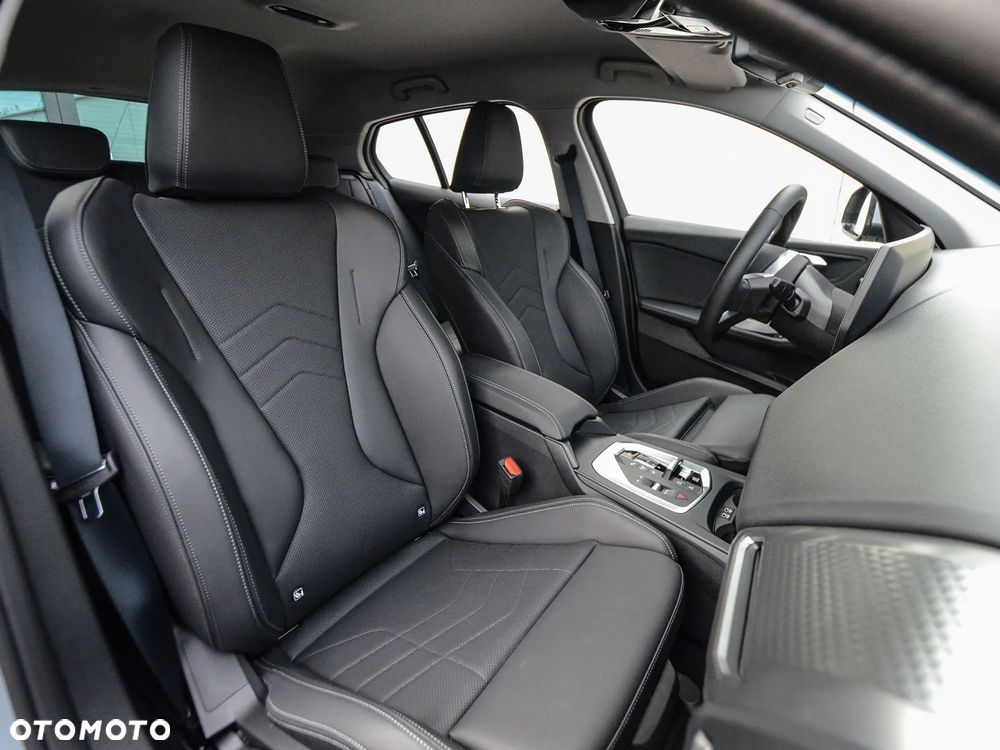 BMW Seria 1 120i M Sport - 4