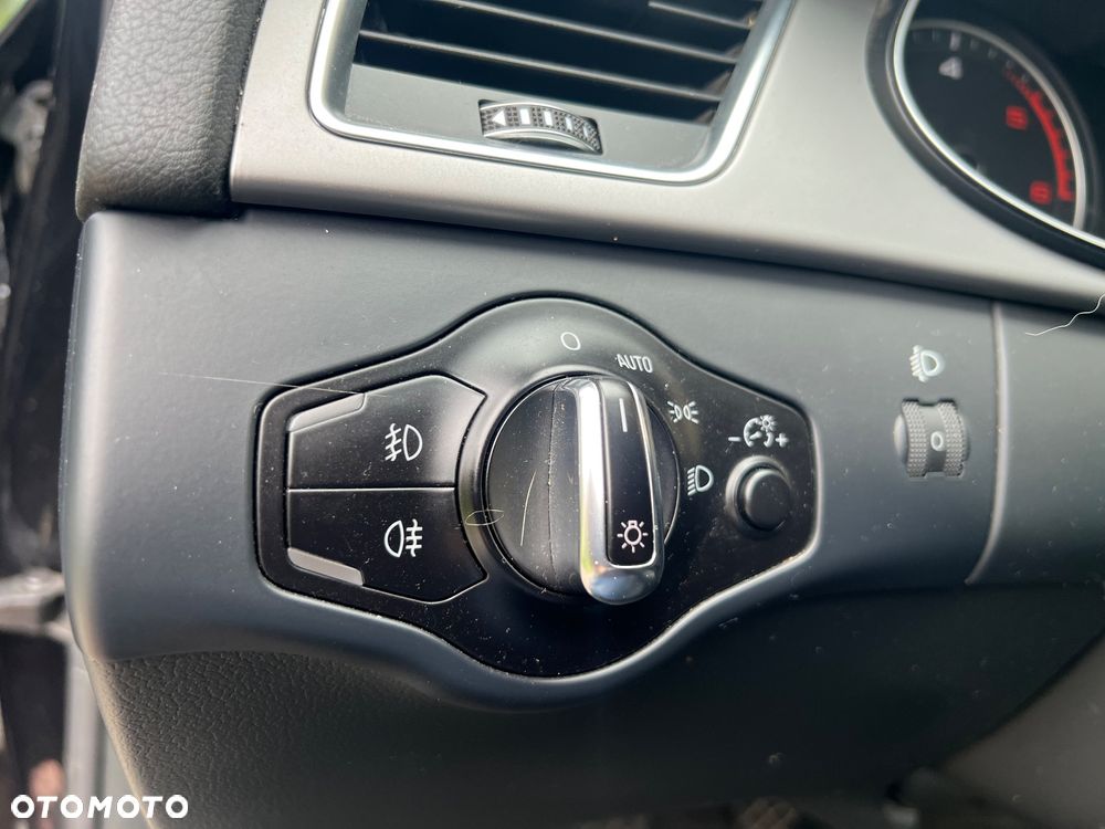 Audi A4 Avant 2.0 TDI 116g DPF Ambiente - 24