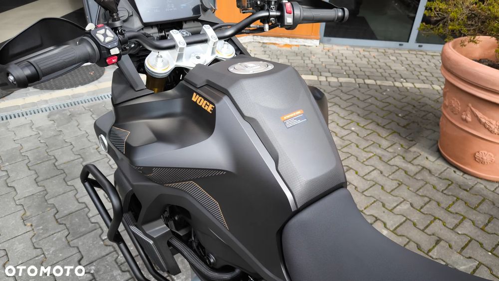 VOGE 900DSX - 22