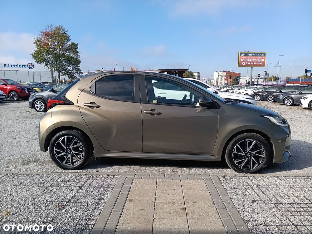 Toyota Yaris 1.5 Comfort - 17