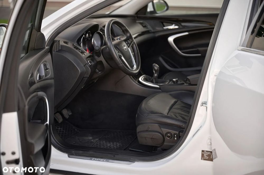 Opel Insignia 2.0 CDTI Cosmo - 16